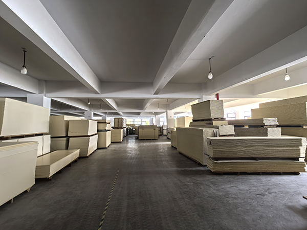 Zhejiang QianDuoMu Intelligente Dekoration Co., Ltd.